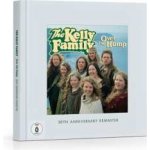 The Kelly Family Over The Hump 30th Anniversary Fotobuch Edition CD – Hledejceny.cz