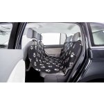 Trixie Friends on Tour Ochranný potah do auta nylon / fleece černý s béžovými packami 140 x 145 cm – Sleviste.cz