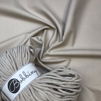 Robert Kaufman Fabrics Látka 100% bavlna Kona Cotton odstín Beige – Zbozi.Blesk.cz