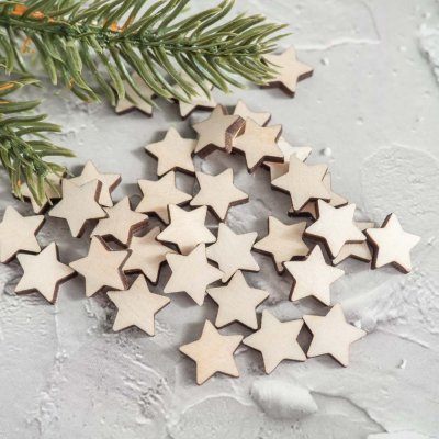 Dřevia Dřevěné hvězdy sada 10 ks různé rozměry Šířka: 5 cm – Sleviste.cz