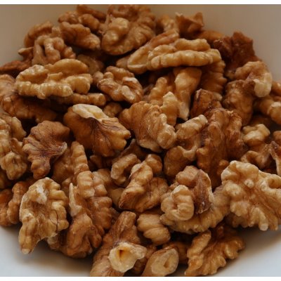 Vlašské ořechy 500 g – Zboží Dáma