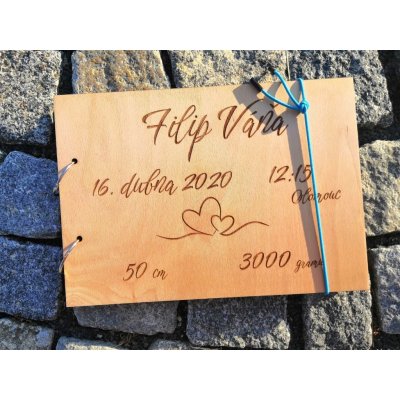 Coolsvatba Dřevěné fotoalbum Miminko Velikost: A5, Orientace: Na šířku, Stránky: 30 stran - bílá – Zboží Živě