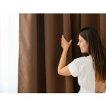 Zatemňovací závěs Blackout - tmavě hnědý - š. 135 cm – Hledejceny.cz