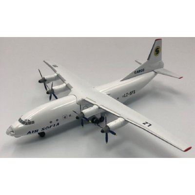 Whitebox Kum Model Antonov An-12 dopravce Air Sofia LZ-SFS Bulharsko 1:200