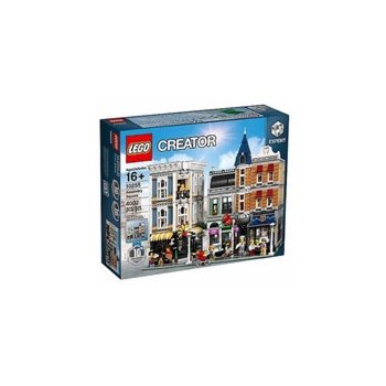 LEGO® Creator Expert 10255 Shromáždění na náměstí