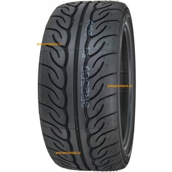 Yokohama Advan Neova AD08R 225/40 R18 88W