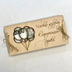 Dekorace z Česka Dřevěné přání k narozeninám na peníze skládané - motiv 1 Nápis: Věnování od koho + jméno oslavence - (PLATBA PŘEDEM)! – Zboží Dáma