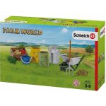 Schleich Farm Life Feeding the farm animals – Zbozi.Blesk.cz