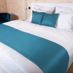 Biante přehoz na postel Saténový Satén LUX-033 Petrolejově modrý 50 x 220 cm – Zboží Mobilmania