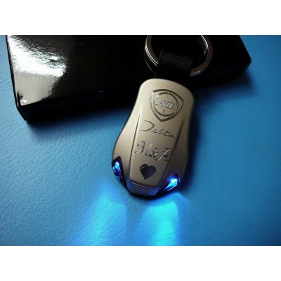 Přívěsek na klíče LED s gravírováním 51 x 31 x 11 mm – Zboží Dáma