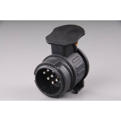 Adaptér redukce zásuvky z 13. pól. na 7. pól. – Zboží Mobilmania