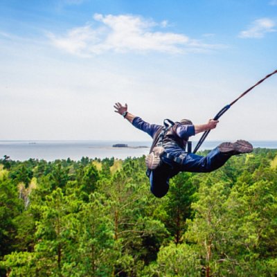 Bungee jumping z jeřábu – Hledejceny.cz