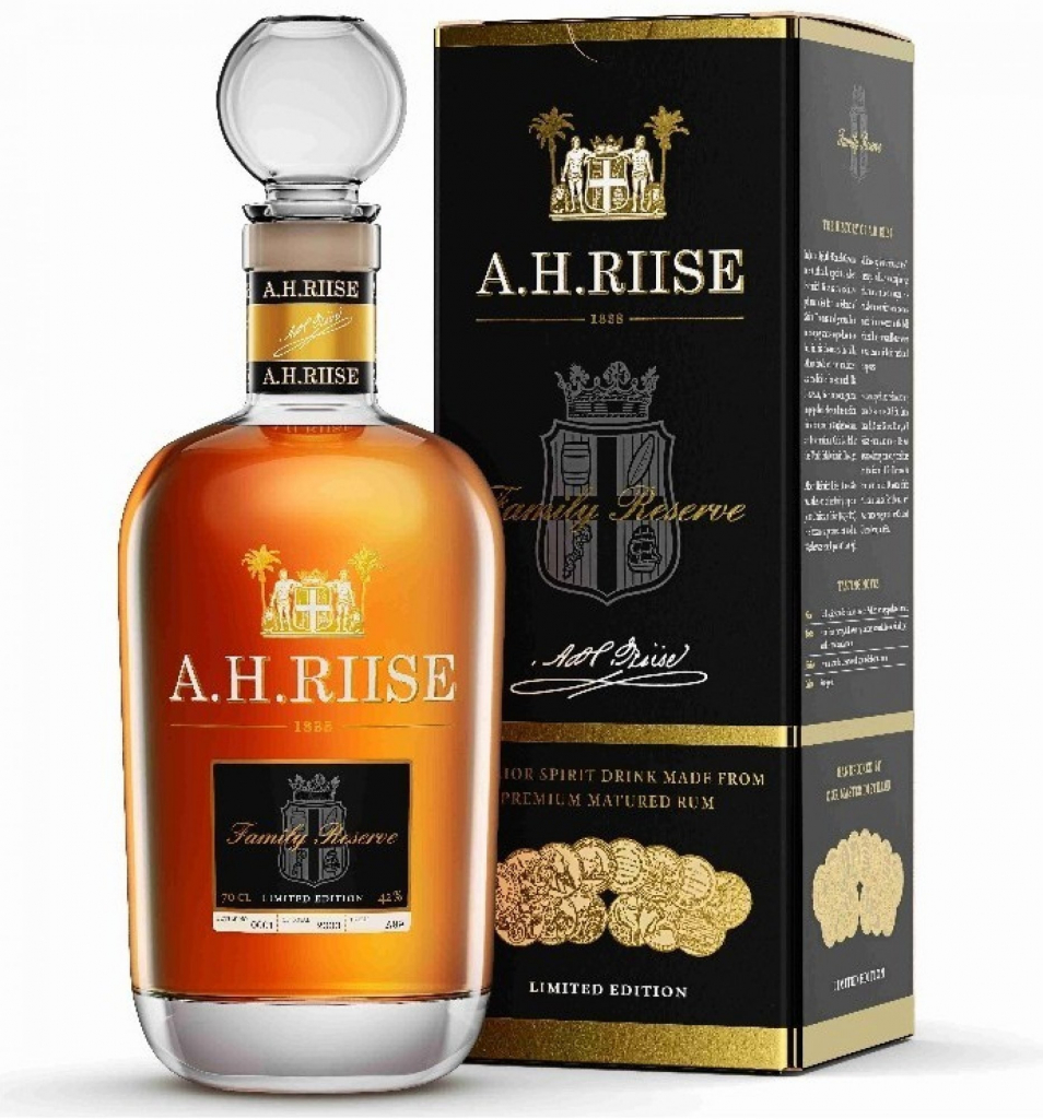 A.H. Riise Family Reserve 25y 42% 0,7 l (karton)