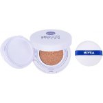 Nivea Hyaluron Cellular Filler Pečující make-up v houbičce 02 střední 15 g – Sleviste.cz