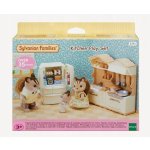 Sylvanian Families 5341 Kuchyňská linka s ledničkou – Hledejceny.cz