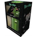 CurePink Dárkový set Rick And Morty: Pickle Rick hrnek přívěsek tácek hrnku GP85196 315 ml