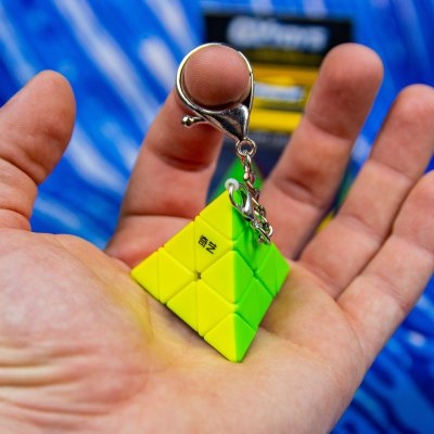 Přívěsek na klíče Pyraminx QiYi hlavolam na klíče – Zbozi.Blesk.cz