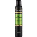TreSemmé Botanique Cactus Water & Coconut stylingová pěna pro kudrnaté vlasy 200 ml – Zboží Mobilmania