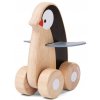 Dřevěná hračka Plan toys Tučňák na kolečkách