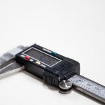 XTline Měřítko posuvné digitální 300mm rozlišení 0,01mm – Sleviste.cz