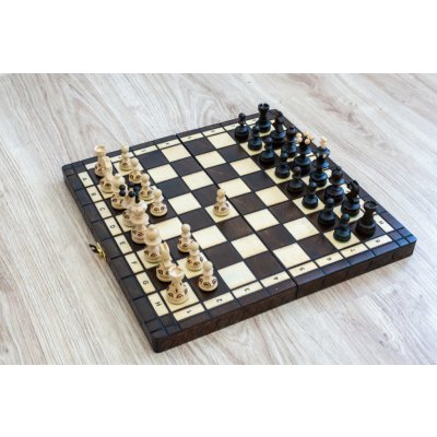 Dřevené šachy Dámský gambit