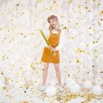 Vystřelovací konfety srdíčka zlaté lesklé 60 cm Partydeco – Sleviste.cz