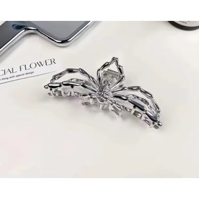 B-TOP Skřipec do vlasů ve tvaru Pavouka Druh barvy: Stříbrná – Zboží Dáma