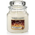 Yankee Candle All Is Bright 104 g – Sleviste.cz