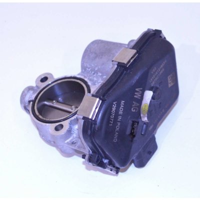 škrtící klapka AUDI A8 4N0 3,0 TDi DDV 210 KW 059131477E 059131477H – Hledejceny.cz