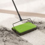 Wenko Mechanický smeták na koberce zelený 654677 – HobbyKompas.cz
