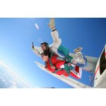 Tandemový seskok padákem Vyškov – Hledejceny.cz