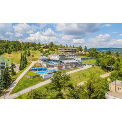 Relax u Brněnské přehrady v Hotelu Rakovec *** s polopenzí, bazénem a wellness s vířivkou a saunami + bowling - 2 dny pro 2 osoby