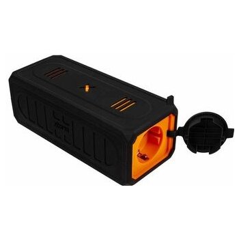 Xtorm Portable Power Socket 70W XP070 černá