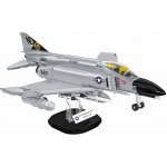 Cobi 5897 Armed Forces Americký stíhací bombardér F-4 Phantom II-USS Midway 1:48 – Zboží Dáma
