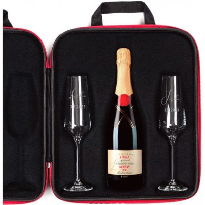 Dobrý dárek Champagne Moët a sklenky . cestovní set na svatební cestu Označení: vlastní viněta i pískování na sklenkách, Druh vína: Moët & Chandon Brut Imperial (Francie)