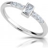 Prsteny Modesi Stříbrný zásnubní prsten se zirkony M01015