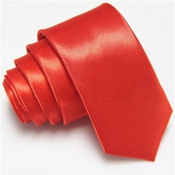 Úzká Slim kravata červená