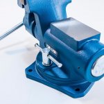 XTline Svěrák stolní otočný 100mm XT19100 – Zboží Dáma