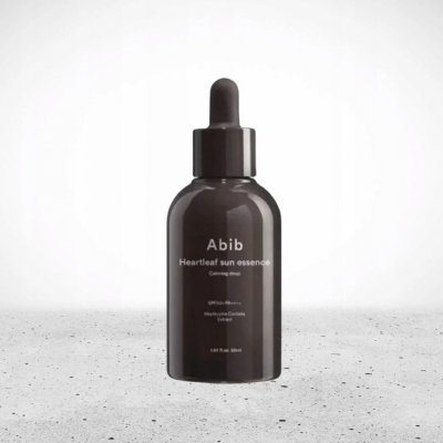 Abib Heartleaf Sun Essence Calming Drop zklidňující esence s toulní srdčitou SPF50 50 ml – Zboží Dáma
