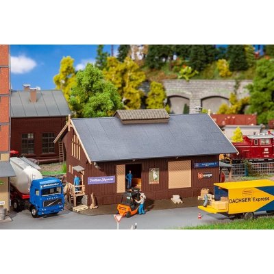 Faller H0 Dřevěný přístřešek na zboží 120095 – Hledejceny.cz