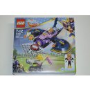 LEGO® Super Heroes GIRLS 41230 Batgirl a honička v Batjetu