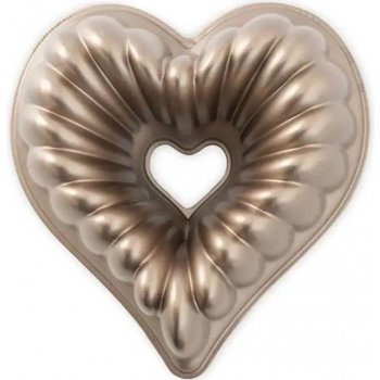 Nordic Ware forma bábovka srdce karamelová 2,4 l