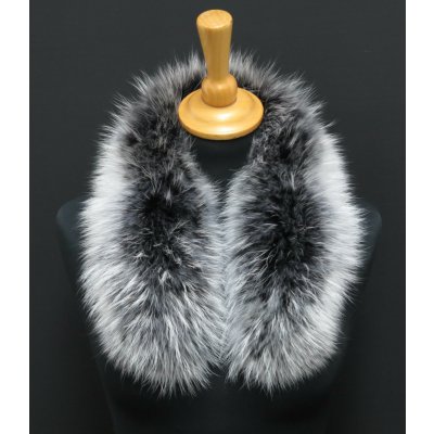 Špongr Kožešinový lem na kapuci z finského mývalovce 10038 Black & White – Zboží Dáma