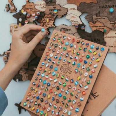 Enjoy the Wood připínáčky vlajky Flag Push Pins – Sleviste.cz