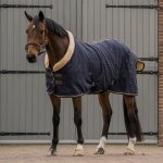 Horka Stájová deka s límcem Modrá – Zboží Dáma
