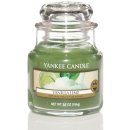 Svíčka Yankee Candle Vanilla Lime 104 g