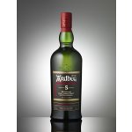 Ardbeg Wee Beastie 47,4% 0,7 l (holá láhev) – Hledejceny.cz