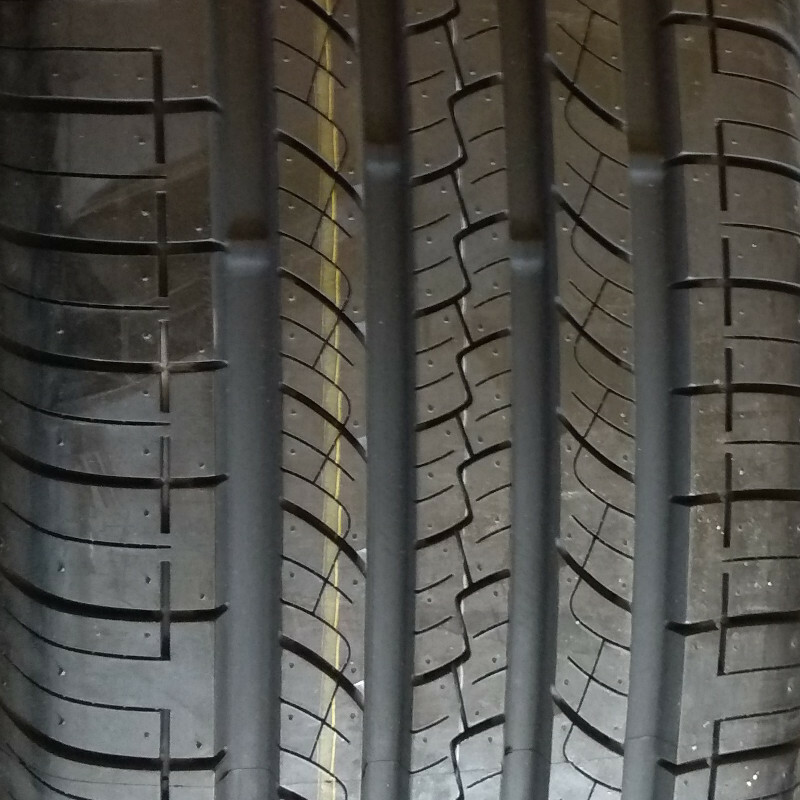 GT Radial Savero HT Plus 225/65 R17 102H