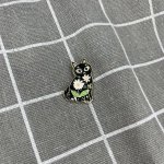 Pinarna Černá kočička s bílými květinami – Zboží Dáma