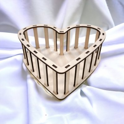 Dřevěný svět online Konstrukce pro vyplétaný košík srdce 20 cm výška 7 cm – Zboží Dáma Dřevěný svět online Konstrukce pro vyplétaný košík srdce 20 cm výška 7 cm – Zboží Dáma
